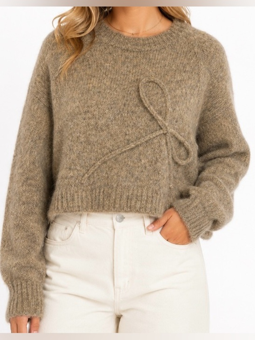 American Eagle Bow Sweater fuzzy and soft size XS